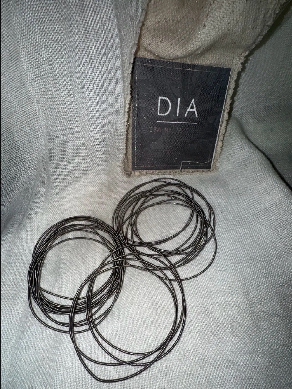 24 Women's Dia Wire Bracelet Set Missing one from set.
